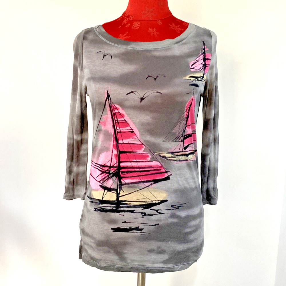 Banana Republic casual 3/4 sleeve tee shirt top gray with pink sailboats size XS
